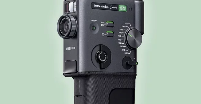 Fujifilm Mini Evo Cinema: Instant Camera With Video