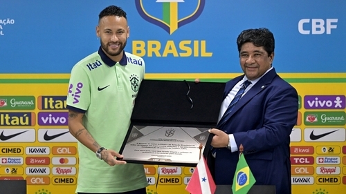 Neymar Breaks Pele's Record As Brazil Crush Bolivia