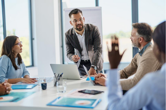 Meeting Habits That Turn Managers Into Leaders