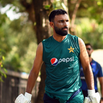 Struggling Pakistan Batsman Fakhar Zaman Suffers Knee Injury