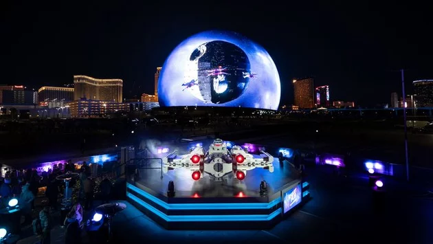 Lego Star Wars Death Star Run Wows CES
