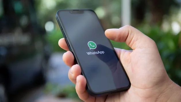 WhatsApp Spoiler Feature Could Change Group Chats