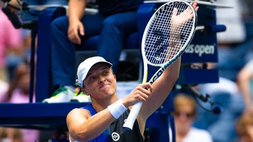 Swiatek Powers Through, As Sakkari Becomes The Highest Ranked Early Casualty