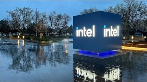 Intel And Tower Ink Major Foundry Deal, $300M Investment After Intel Cancels Its $5.4B Tower Acquisition