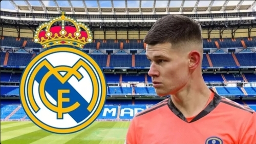 Real Madrid ‘Interested’ In Signing Leeds United’s Illan Meslier To Replace Injured Thibaut Courtois