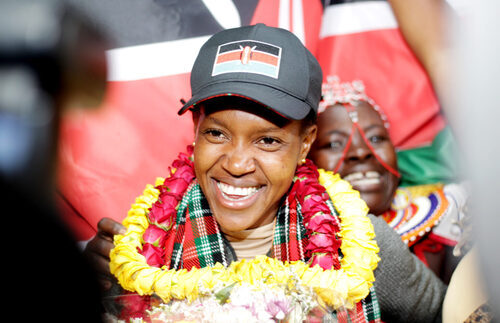 No Baby Alyn, It Was For Your Papa This Time Round – Kipyegon Dedicates Medal To Hubby