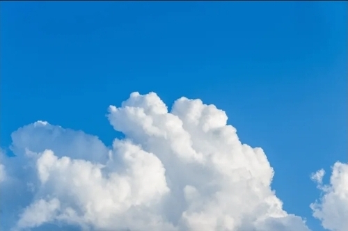 As Threads Soars, Twitter Rival Bluesky Adopts A New Personalized, Algorithmic Feed