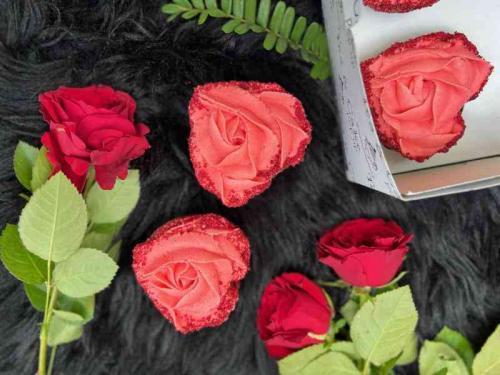 Easy Recipe: Red Velvet Valentine's Cup Cakes