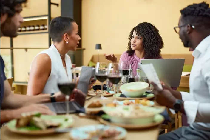 How to Ace an Exploratory Interview with a CEO: Turn a Networking Dinner into Opportunity