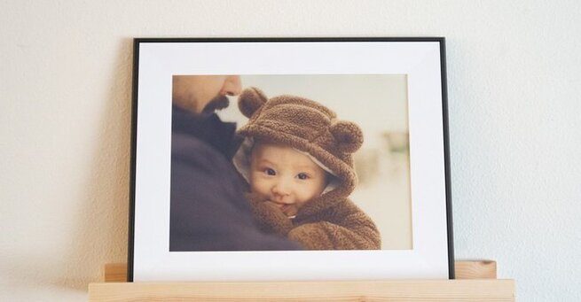 Aura Ink Frame: Color E Ink for Cord-Free Homes