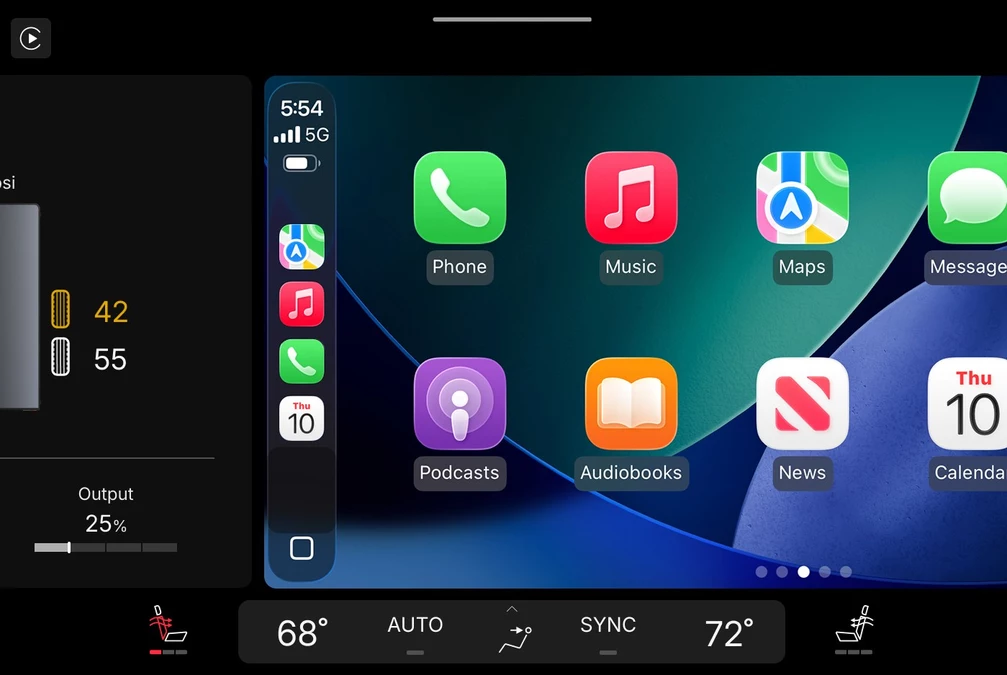 GM Can't 'Bring Back' Apple CarPlay Because It Never Left