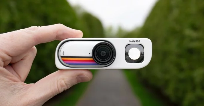 Insta360’s New Viewfinder Turns Your Action Cam into a Retro Shooter