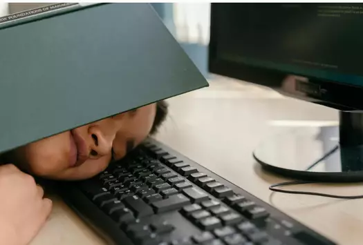 Digital Exhaustion: Eight Rules to Reclaim Your Energy