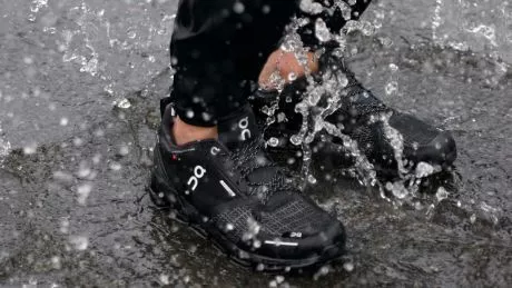 On Shoes UK: Find Comfort, Style and Performance with The On Cloud