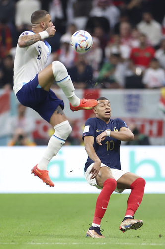 Southgate Talked Walker Out Of International Retirement