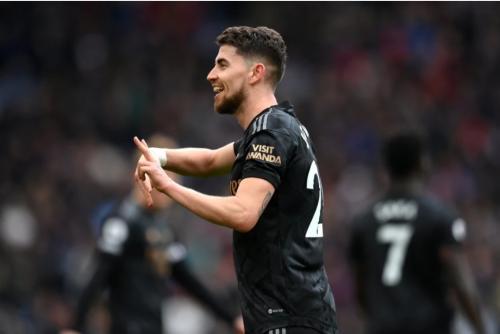 Arsenal Regain Top Spot After Dramatic Finish Sinks Villa