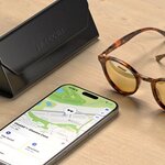 Track Satechi Glasses Case & Wallet with Apple Find My Network