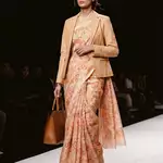 Summer Sarees: The Complete Guide to Staying Elegant and Comfortable in Warm Weather