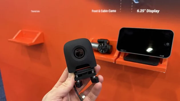 Vantrue Pilot 2: First Dash Cam with Thermal Vision