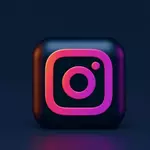 The Relationship Between Instagram Influencer Credibility and Consumer Buying Behavior