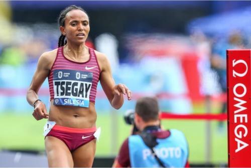 Ethiopia's Tsegay Runs Second-Fastest Women's Indoor Mile