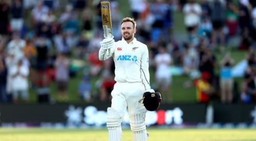 New Zealand-England Finely Poised After Blundell Century