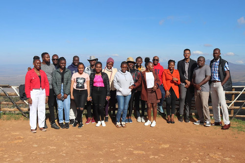 Unleashing Adventure Together: Advantages Of Group Travel