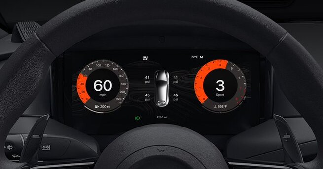 Ford CEO Criticizes Apple CarPlay Ultra Rollout