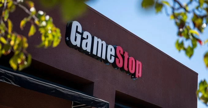 GameStop’s $56 Billion Bid to Acquire eBay: What It Means for Investors