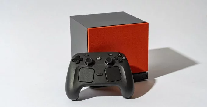 How the Steam Machine Fits Perfectly Into TV, Desk, and Daily Life