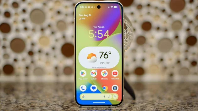 Google Pixel 10 Update Breaks Wi-Fi, Bluetooth, and Camera