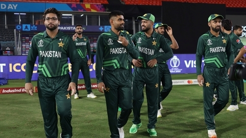 Onus On Pakistan Batters To Paper Over Bowling Cracks