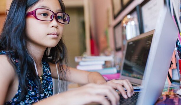 Cybersecurity expert’s guide to safe digital parenting