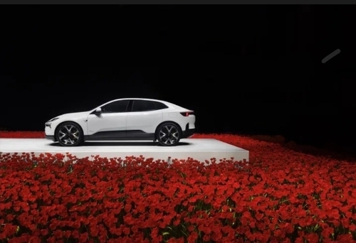 The Polestar 4 Will Launch In China With Its Own Smartphone