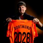 Dortmund's 'World-Class' Goalkeeper Kobel Extends Stay Till 2028
