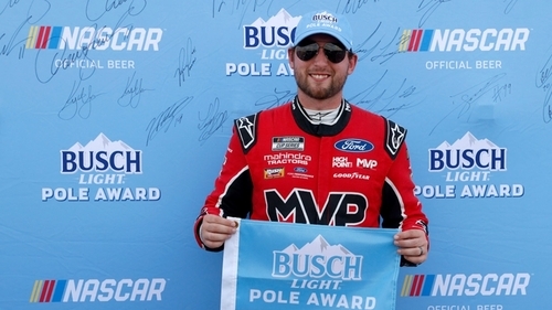 Briscoe Wins Pole For NASCAR's Regular-Season Finale