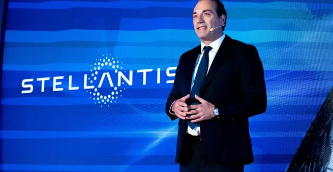 Stellantis Crisis Deepens as EV Gamble Backfires