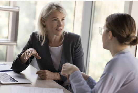 Executive Coaching for Leaders: 7 Reasons It’s Now a Career Essential