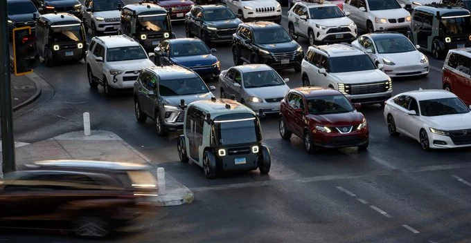 Robotaxi Expansion: Zoox Targets Austin and Miami