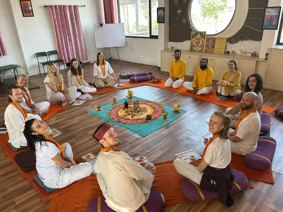 100 Hour Yoga Teacher Training in Rishikesh India: A Complete Guide