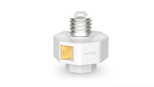 Wyze Lamp Socket v2 Brings Smart Control to Outdoor Lights