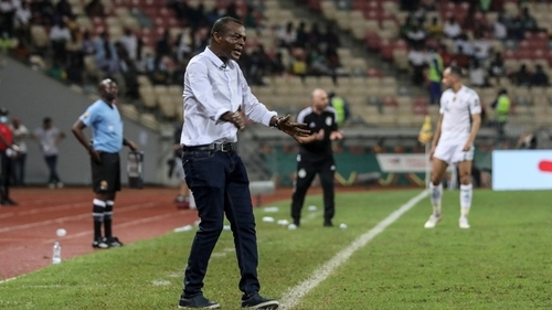 Equatorial Guinea Eye Top Spot In Group J