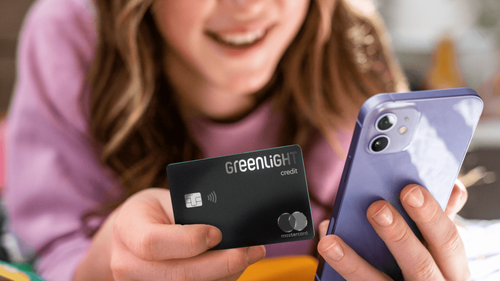 Greenlight’s new credit card helps teens, their parents build credit together