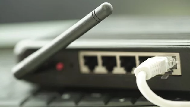 Wi-Fi Security Flaws Could Let Hackers Knock Your Internet Offline