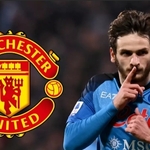 Khvicha Kvaratskhelia To Man Utd? 