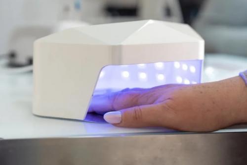 UV Light Nail Polish Dryers Can Cause Cancer, New Study Shows