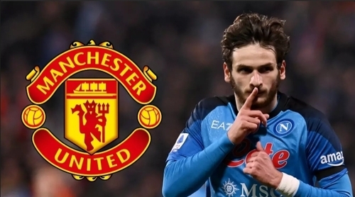 Khvicha Kvaratskhelia To Man Utd? 