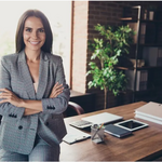 Bootstrapped Female Founders: 4 Career Growth Strategies