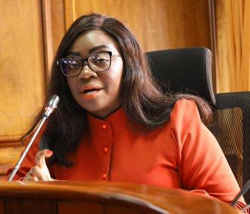 Kenyans React To Senator Orwoba's Dressing Code At Senate