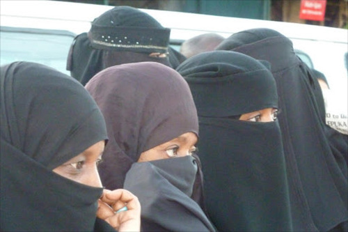 Iran Installs Cameras To Find Women Not Wearing Hijab